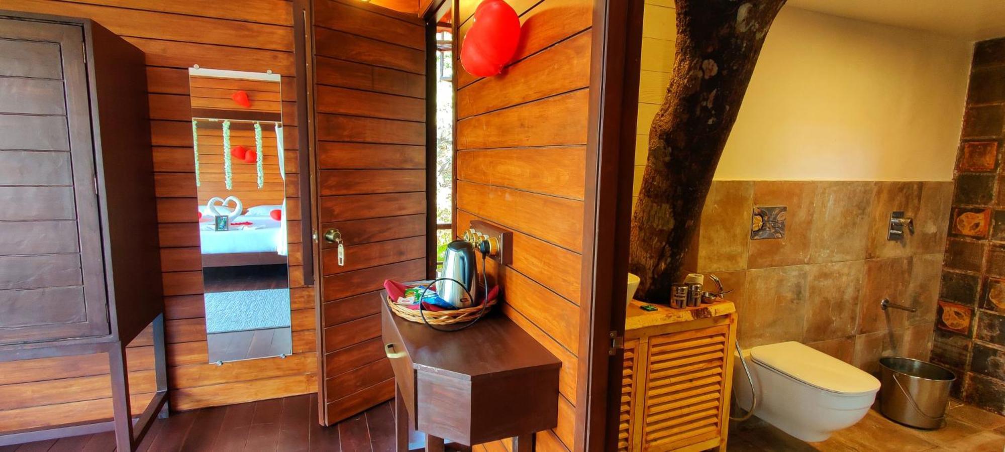 Amrutes' Nisarga Sahavas Villa Dapoli Room photo