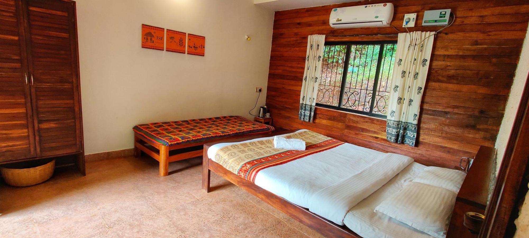 Amrutes' Nisarga Sahavas Villa Dapoli Room photo