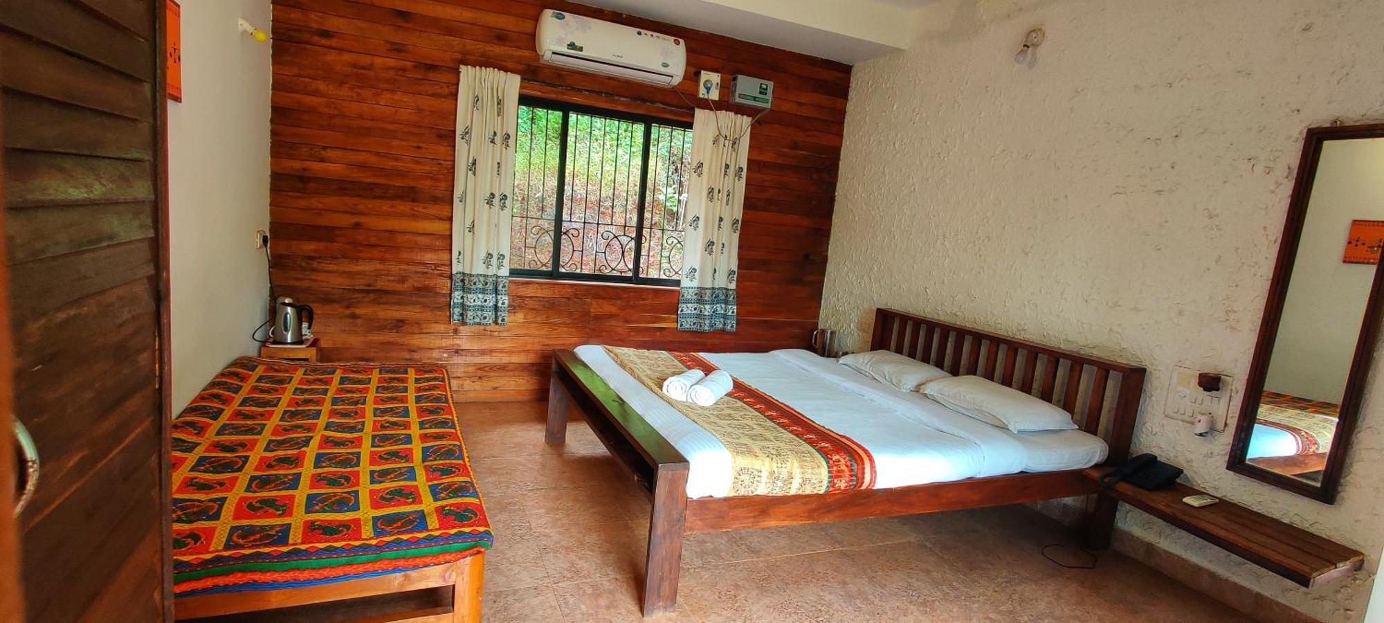 Amrutes' Nisarga Sahavas Villa Dapoli Room photo